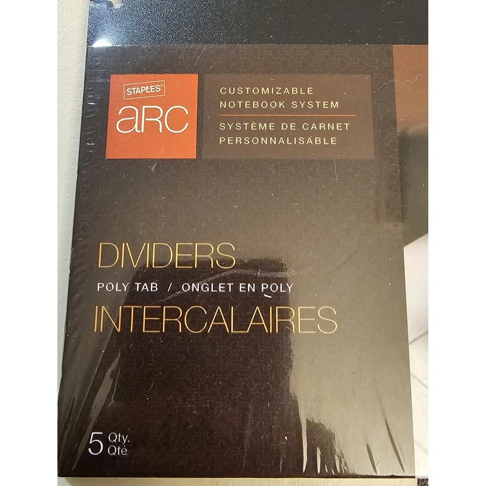 Staples‎ Arc Dividers